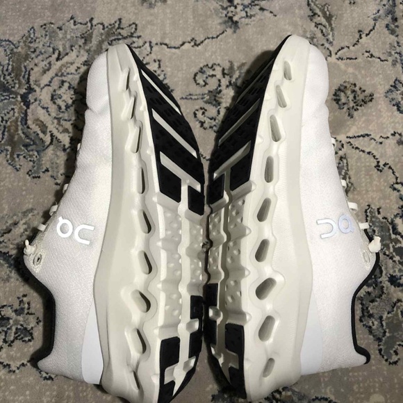 On Cloud Cloudtilt Running Sneakers Pearl White - Picture 7 of 11